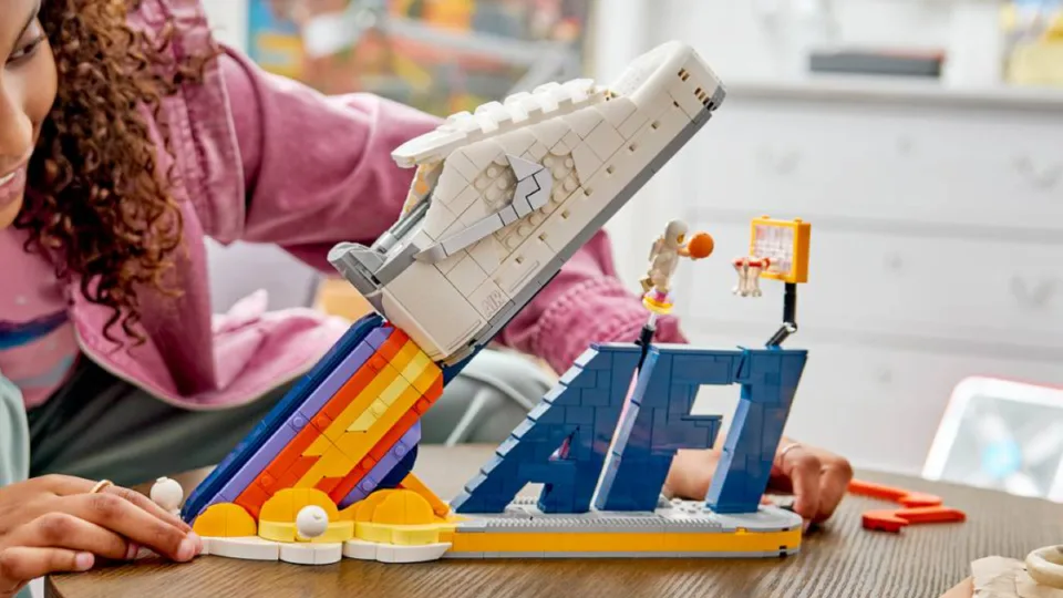 LEGO Nike astronaut could change Classic Space forever